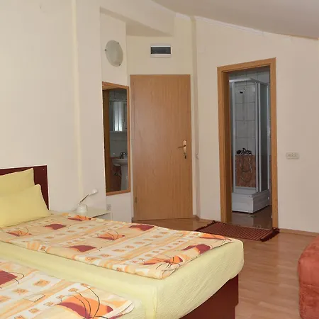 Apartment Zaricin *